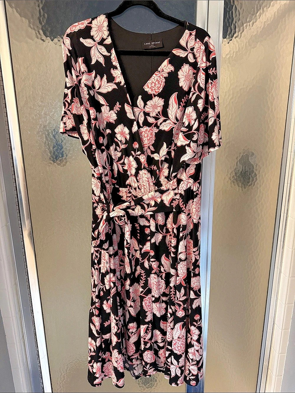 Lane Bryant Floral Midi Dress Black & Pink Size 2X/24 Like New